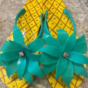 Kate Spade Pineapple Flip Flops Size 7
